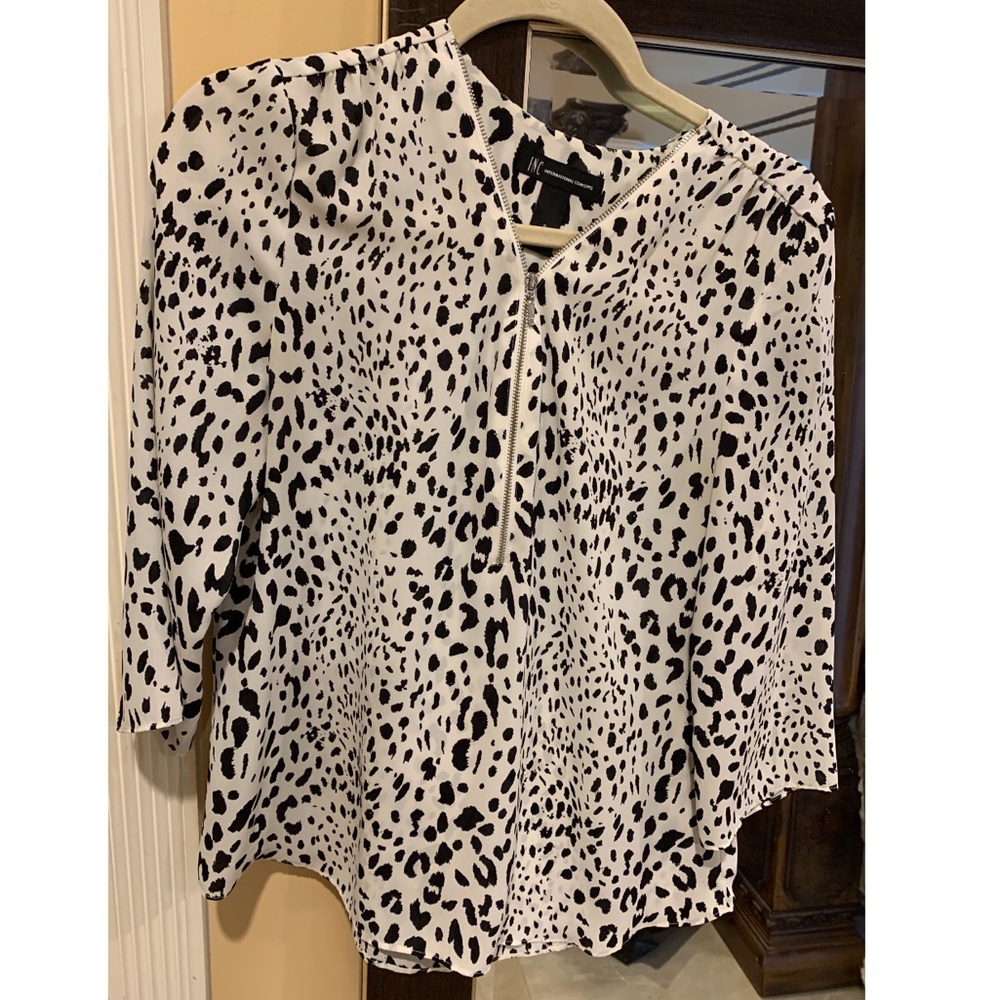 INC White Leopard Print Zip Up Top